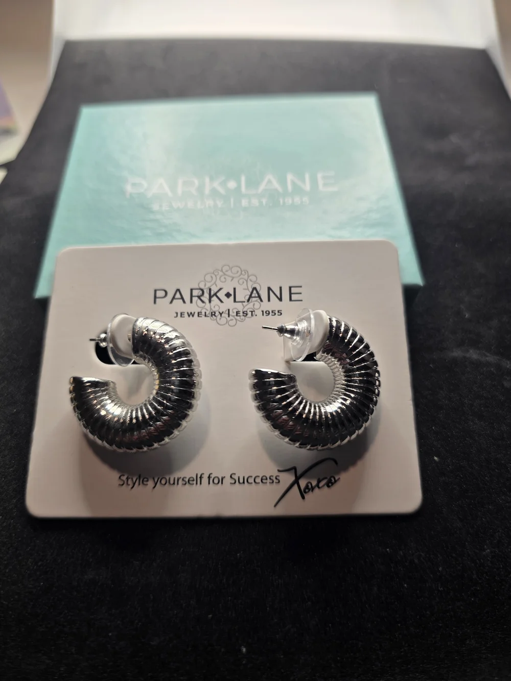 Park Lane shiny ribbed